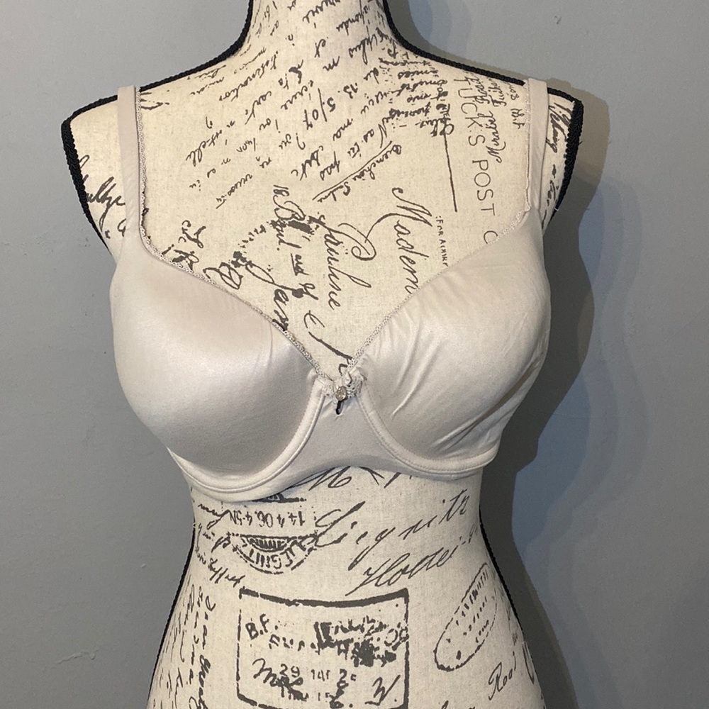 Victoria’s Secret Bra